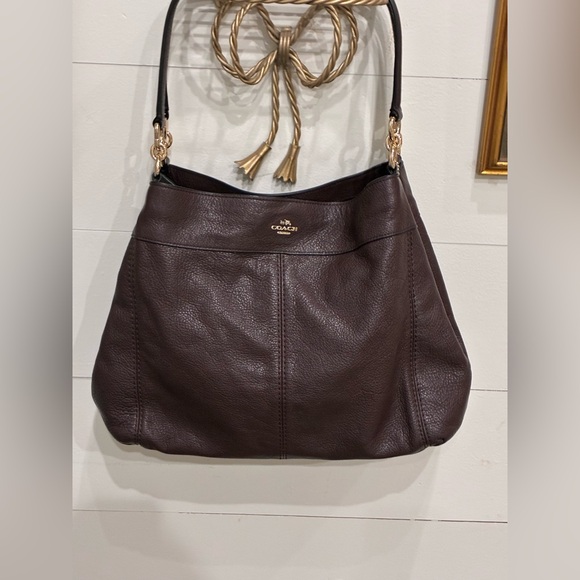 Coach Handbags - Coach Lexy Pebbled Leather Shoulder Bag F57545  Y2K  New like condition